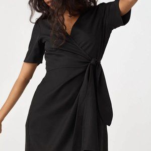 VETTA Short Wrap Dress